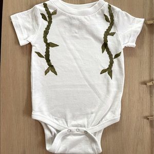 Ti leaf lei boys onesie 6 months